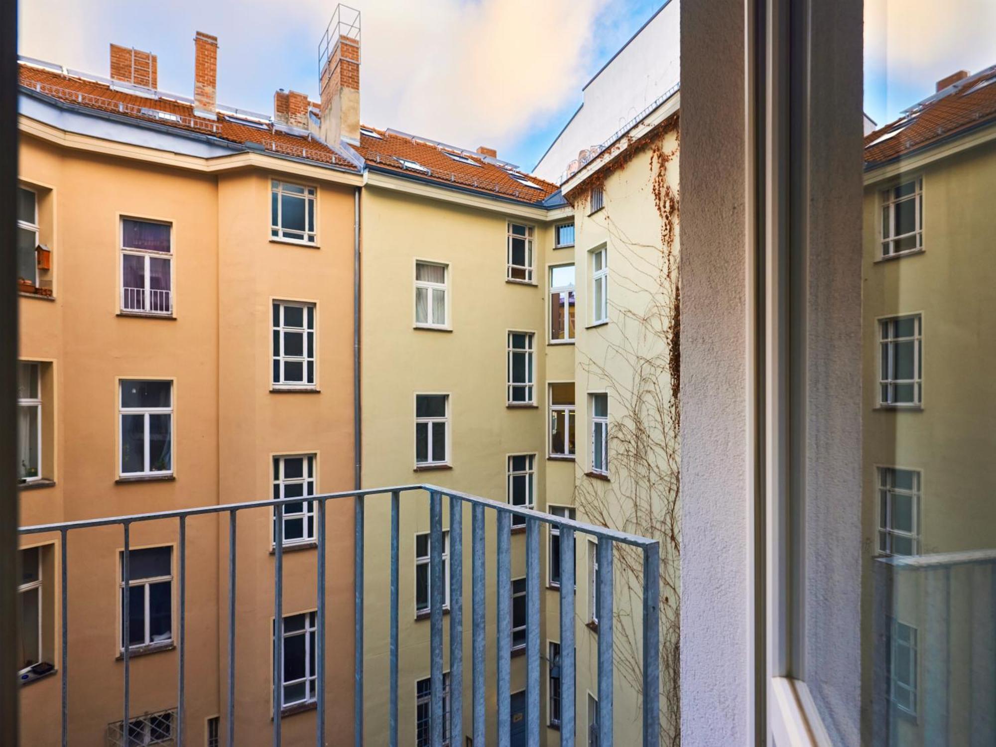 Numa Berlin Torstrasse Aparthotel Екстериор снимка